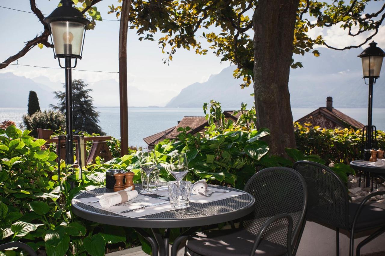 Auberge De Rivaz Luaran gambar