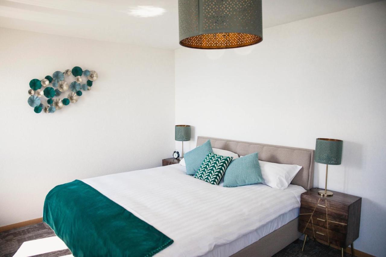 Auberge De Rivaz Luaran gambar